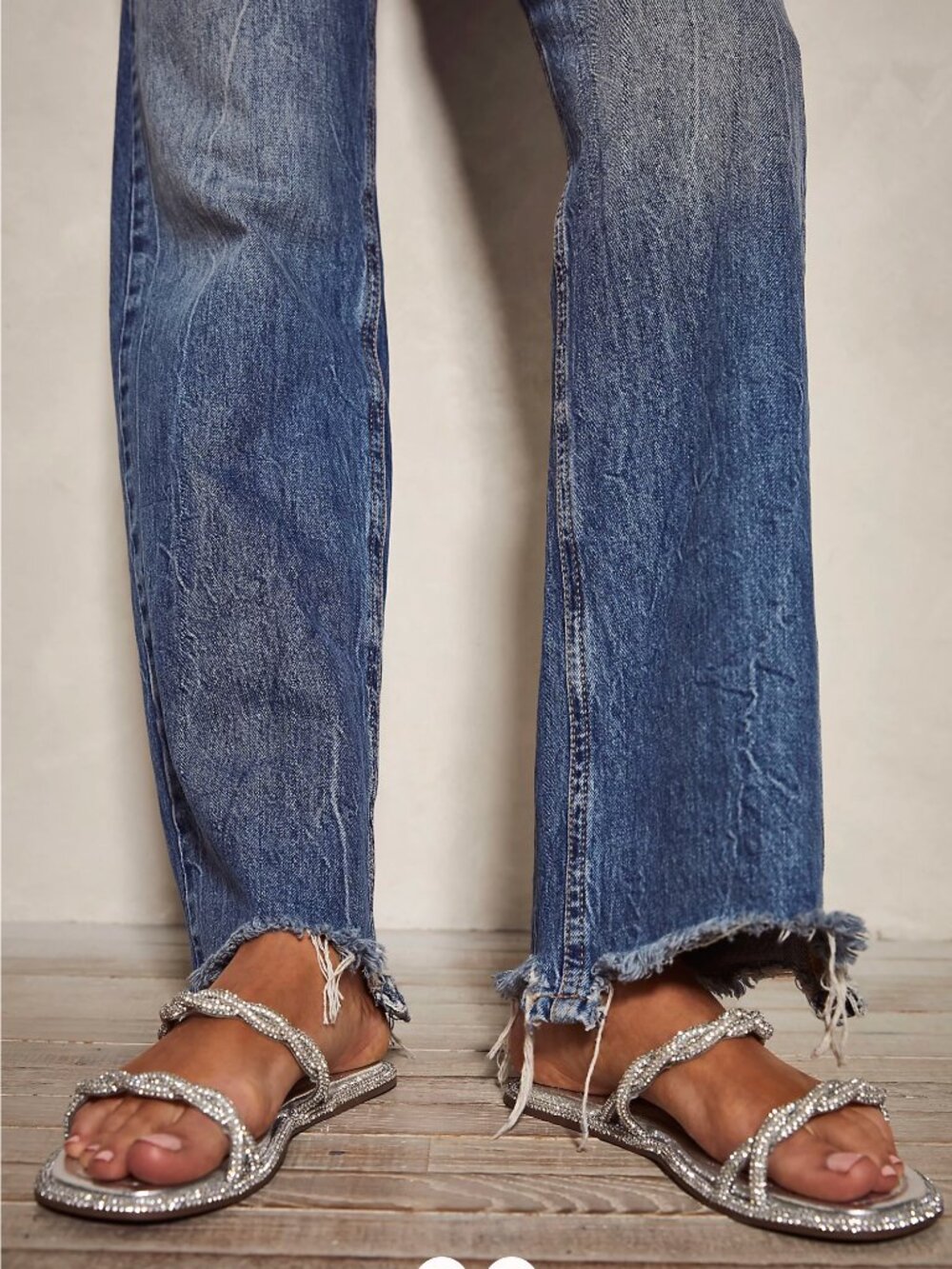 NWOT Vicenza Free People After Party Slip On Silver Gem Twisted Sandals Sz 6